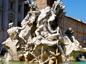 Visita la Fontana dei Quattro Fiumi 