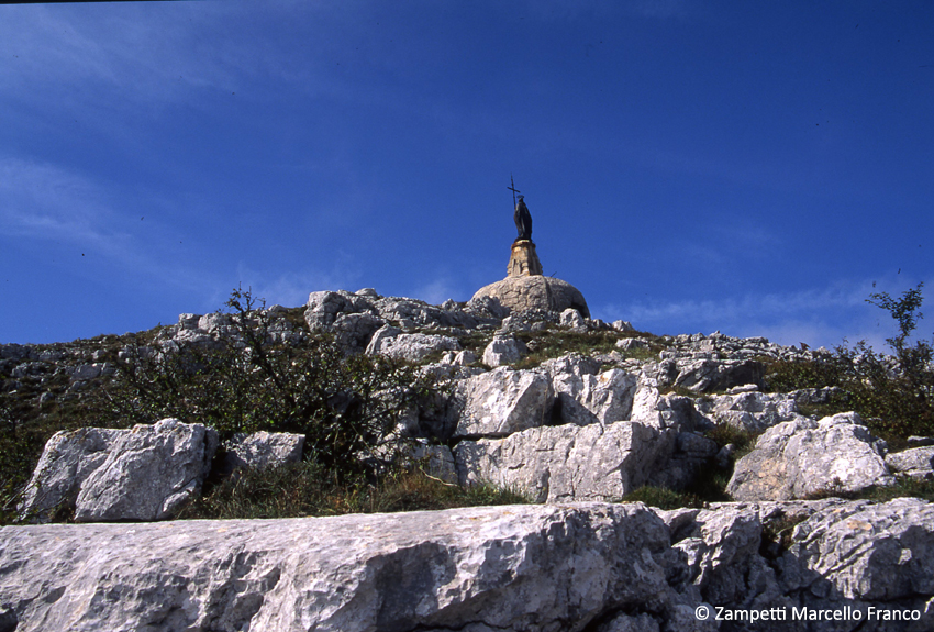 Cima de Il Redentore da Maranola | Escursioni, Sentieri e Trekking nel Lazio Cima de Il Redentore da Maranola | Escursioni, Sentieri e Trekking nel Lazio