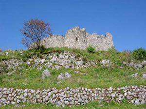 Castrum Coeli o Castellaccio di Castrocielo | castelli, Rocche e Fortezze del Lazio