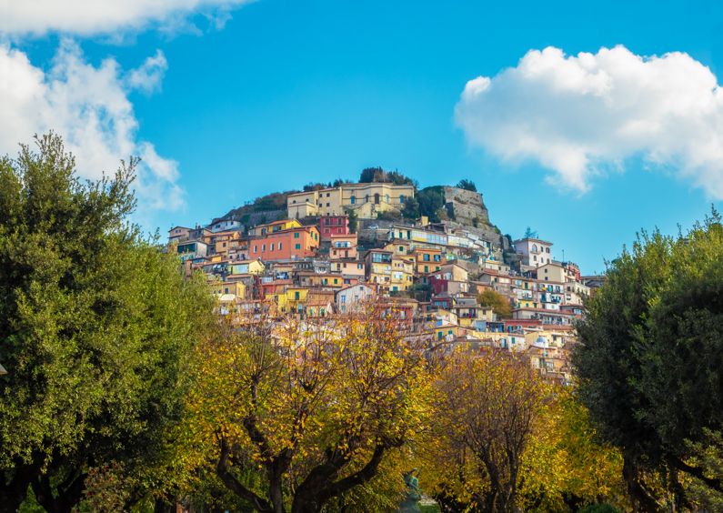 Rocca di Papa | Cosa vedere e Come Visitare Rocca di Papa Rocca di Papa | Cosa vedere e Come Visitare Rocca di Papa