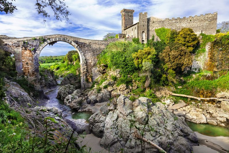 Cosa Fare, Visitare e Vedere il 1° Maggio in Provincia di Viterbo Cosa Fare, Visitare e Vedere il 1° Maggio in Provincia di Viterbo