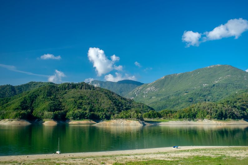 Lago del Salto (RI) | cosa vedere e come visitarlo Lago del Salto (RI) | cosa vedere e come visitarlo