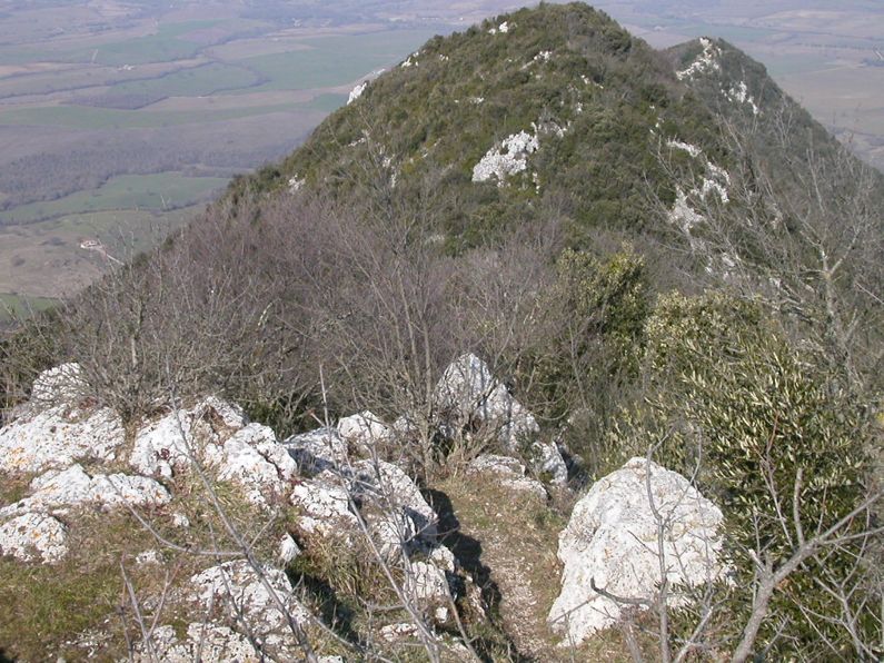Monte Soratte da Sant'Oreste | Escursioni, Sentieri e Trekking nel Lazio Monte Soratte da Sant'Oreste | Escursioni, Sentieri e Trekking nel Lazio