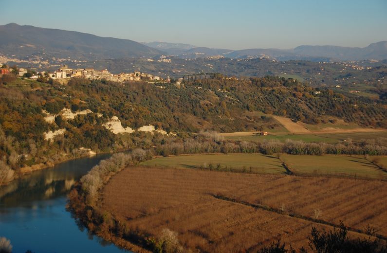 Da Torrita Tiberina al Piano di Nazzano | Sentieri nel Lazio Da Torrita Tiberina al Piano di Nazzano | Sentieri nel Lazio