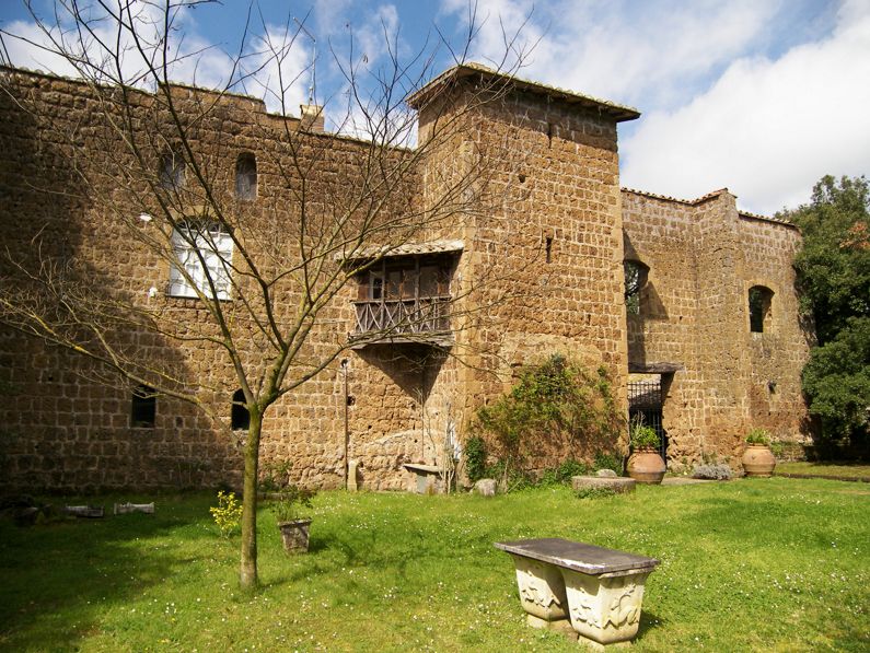 Dintorni di Barbarano Romano (Castello di Carlo Magno) | Lazio Nascosto Dintorni di Barbarano Romano (Castello di Carlo Magno) | Lazio Nascosto