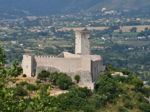 Cosa vedere nei dintorni di Aquino (Rocca Janula) | Lazio Nascosto)