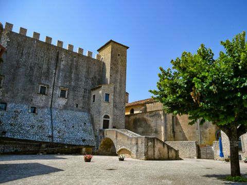 Castello Baronale di Maenza | Lazio Nascosto