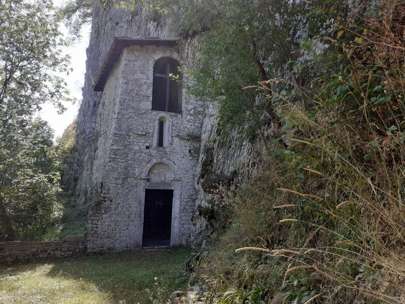 Eremo di San Michele a Pozzaglia sabina (RI) | Lazio Nascosto Eremo di San Michele a Pozzaglia sabina (RI) | Lazio Nascosto