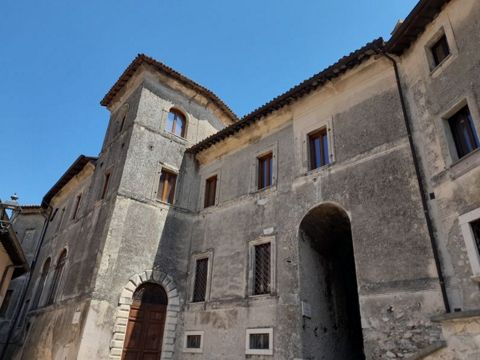 Cosa vedere ad Anticoli Corrado (Palazzo Baronale) | Lazio Nascosto